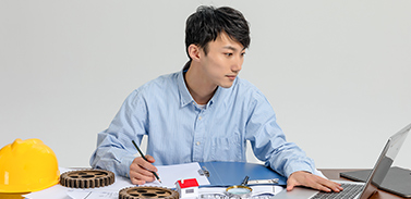 行業(yè)從業(yè)者