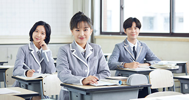 考試成績(jī)不理想的學(xué)生
