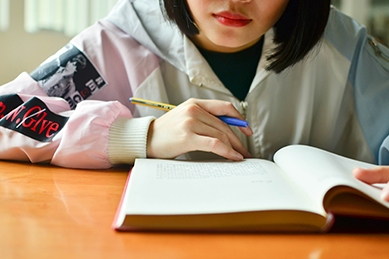 融入口語教學(xué)