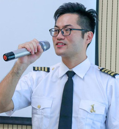 無(wú)人機(jī)培訓(xùn)老師