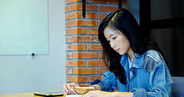 希望深入學(xué)習(xí)俄語及相關(guān)專業(yè)知識的學(xué)生