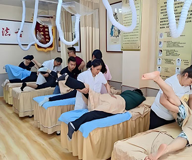 福家推拿實操訓練