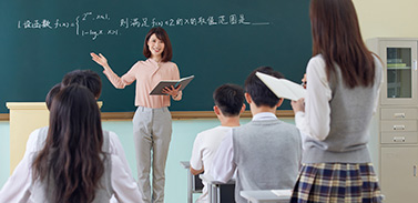 準備升入國際高中的學生