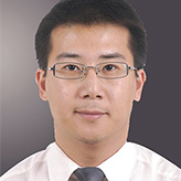 李偉