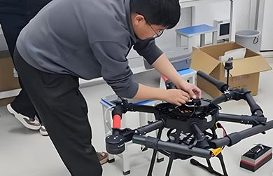 闊天航空設(shè)備調(diào)試
