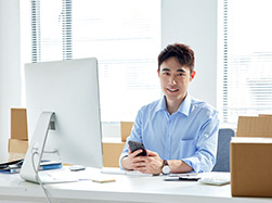 對(duì)平面設(shè)計(jì)感興趣的初學(xué)者