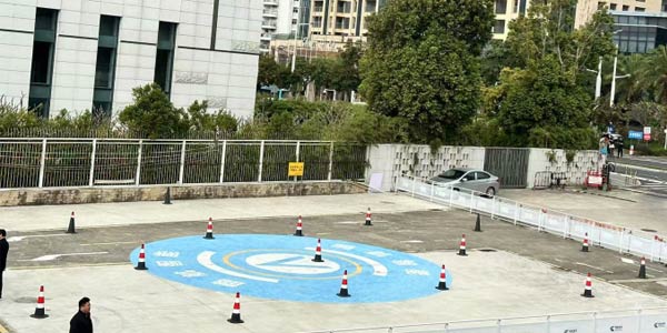 訓練場