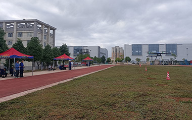 訓練場地