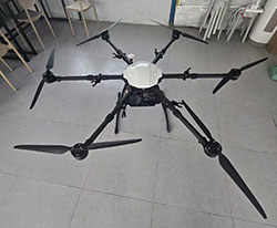 無人機