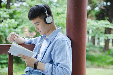 已在國外留學但想轉專業或調整課程的學生