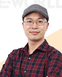 James老師