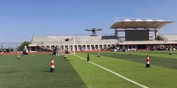 無人機飛行