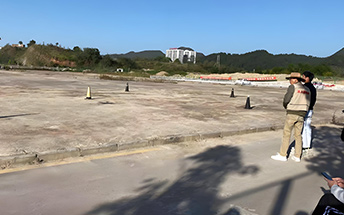 訓練場