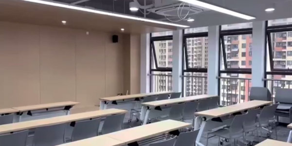 教室