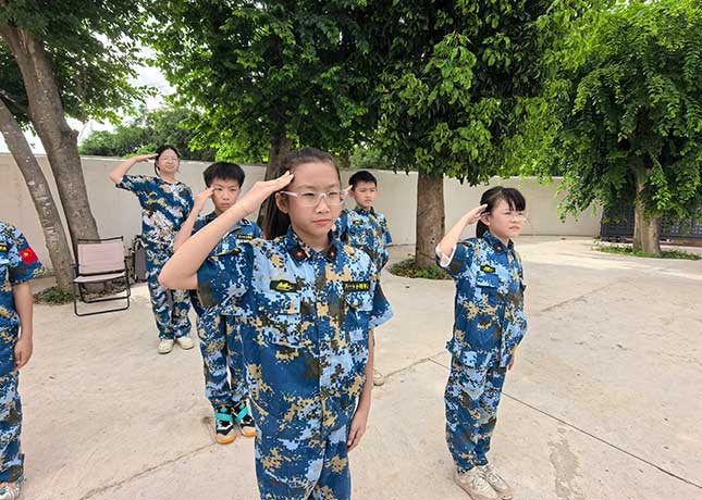 戶外訓練