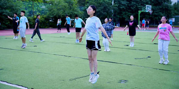 熱身