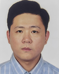 周逸岳老師