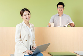 行業(yè)老師授課
