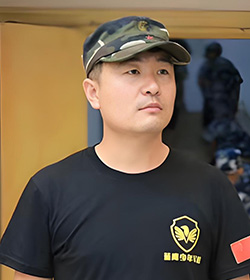 程忠斌