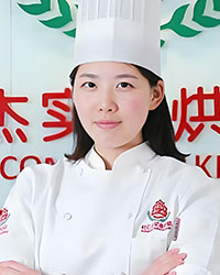 曹雅婷