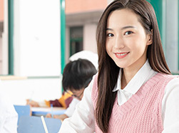  把握考試動態(tài)，增強應試信心