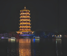 清北博雅夜景
