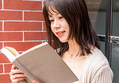 看書