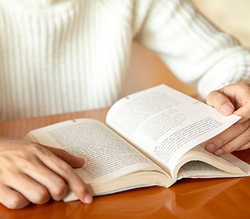 看書