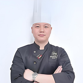 曾飛龍