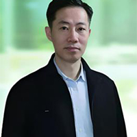 王海亮