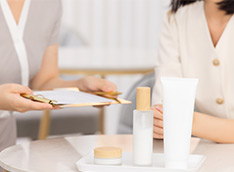 護膚行業產品銷售人員
