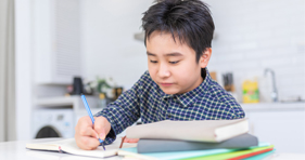 專注英語(yǔ)培訓(xùn)課程，教學(xué)經(jīng)驗(yàn)豐富