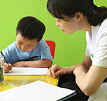一孩子一老師一教室