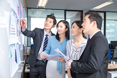 提供較實效的系列公開課，為企業提供配套的的內訓服務。