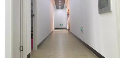 校区走廊
