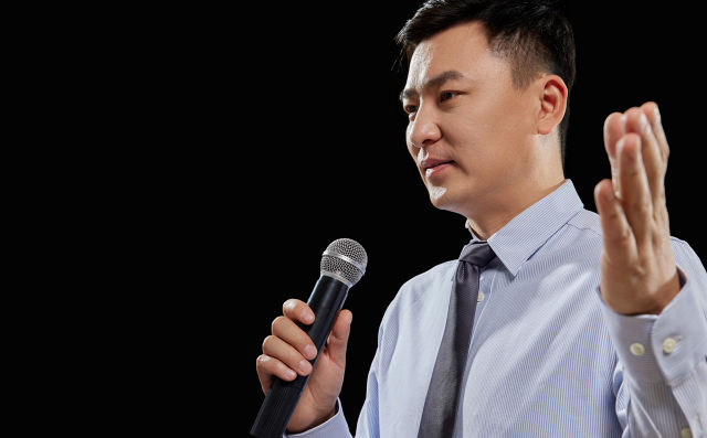 輕松演講學(xué)