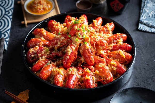 菜品的擺盤與裝飾技巧