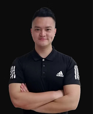 王新新
