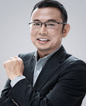 曾任偉