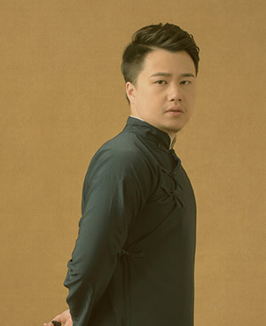 周智