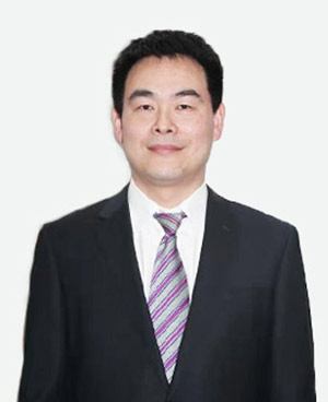 邱磊