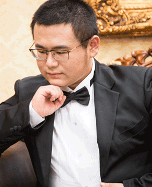 劉彤