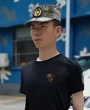 劉教官