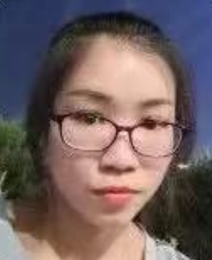 侯深梅