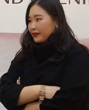 Amber Zhang