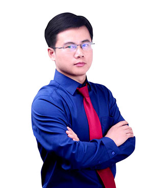 龍炎飛