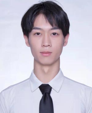 公超