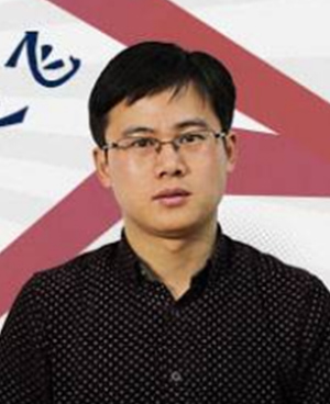 龍炎飛