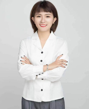 何瀅