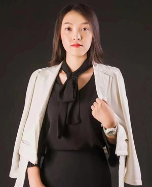 何佩盈